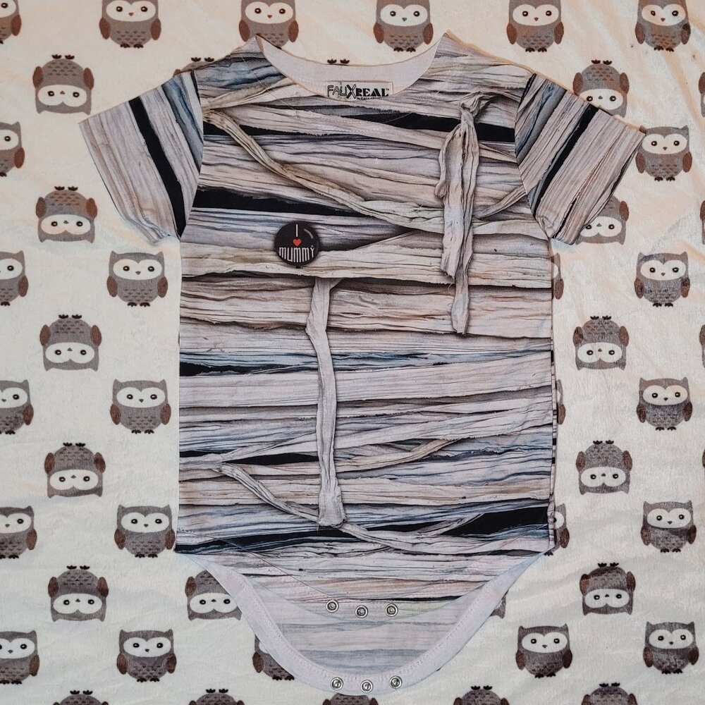 $1 | 18m | "Mummy" Bodysuit/Onesie